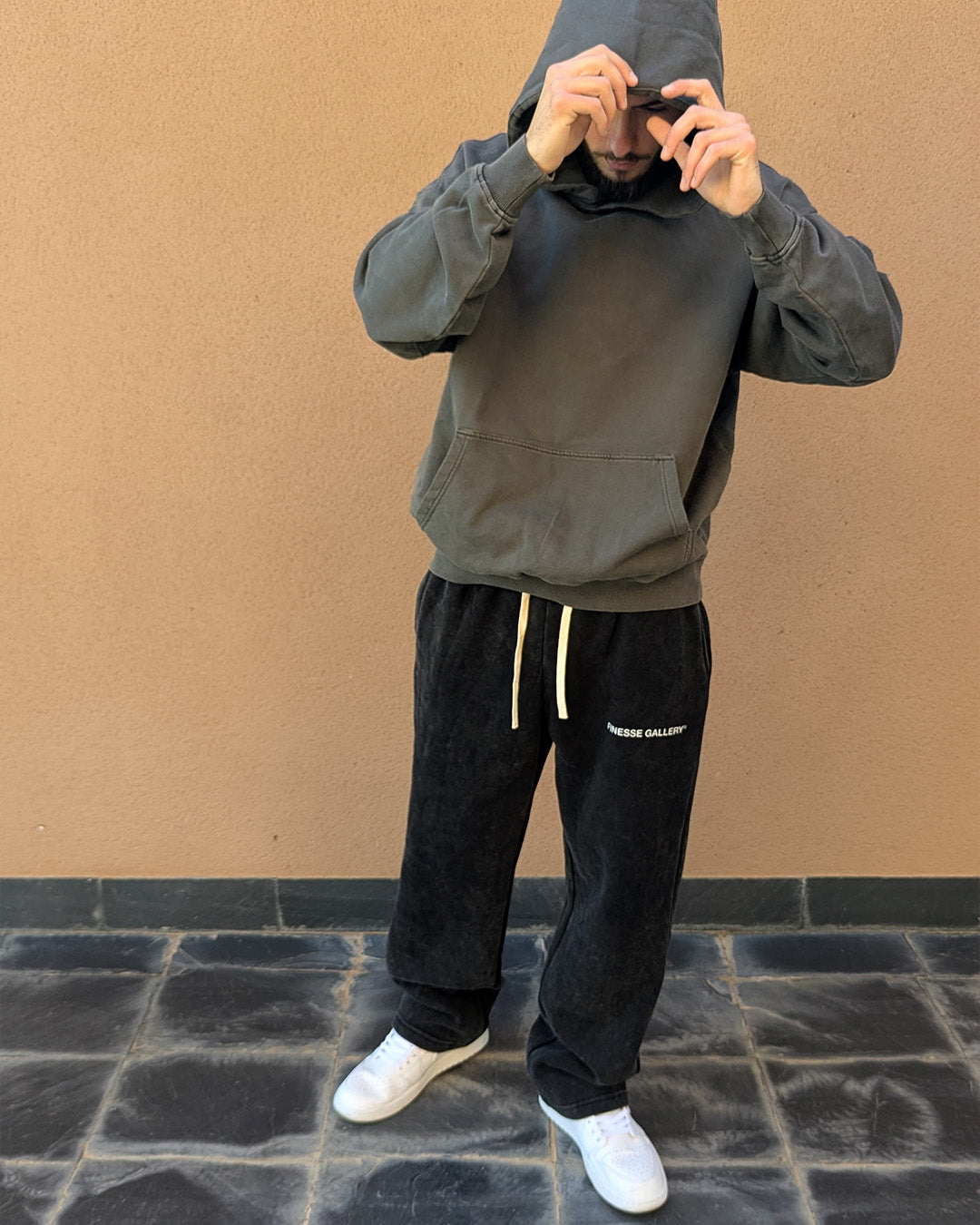 SUDADERA OVERSIZE (GRIS OSCURO LAVADO)